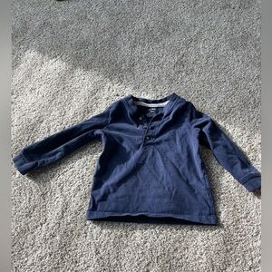 ‼️Mix & Match 3 items for $5‼️ Carter’s 18 months navy blue long sleeve
